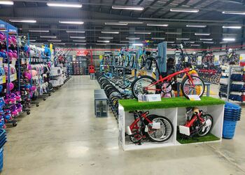 Decathlon-Sports-India-Shopping-Sports-shops-Madurai-Tamil-Nadu-2