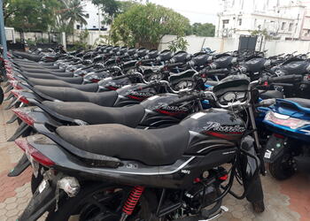 Mani-Naggappa-Motors-Shopping-Motorcycle-dealers-Madurai-Tamil-Nadu-1
