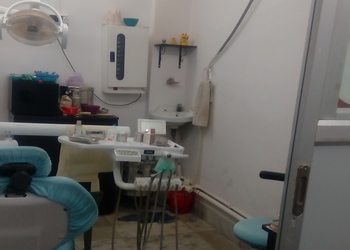 Dr-Akash-Ghosh-MDS-Health-Dental-clinics-Orthodontist-Maheshtala-Kolkata-West-Bengal