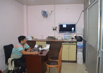 Smile-Zone-Dental-Clinic-Health-Dental-clinics-Malda-West-Bengal-1