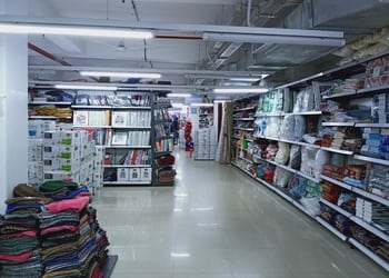 Vishal-Mega-Mart-Shopping-Supermarkets-Malda-West-Bengal-2
