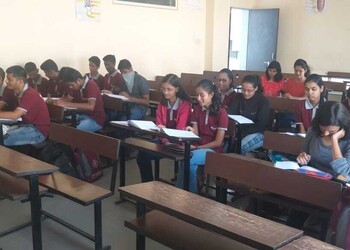 SAKAR-CLASSES-Education-Coaching-centre-Malegaon-Maharashtra-2