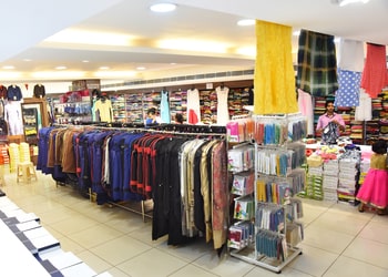 Paavani-Silks-and-Fabrics-Shopping-Clothing-stores-Mangalore-Karnataka-2