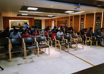 Royale-Academy-Education-Coaching-centre-Mangalore-Karnataka-1