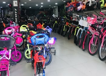 Taj-Cycle-Co-Shopping-Bicycle-store-Mangalore-Karnataka-2
