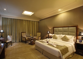 Godwin-Hotel-Local-Businesses-4-star-hotels-Meerut-Uttar-Pradesh-1