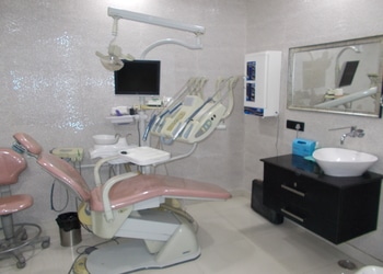 Kansal-Dental-Clinic-and-Orthodontic-Center-Health-Dental-clinics-Orthodontist-Meerut-Uttar-Pradesh-1