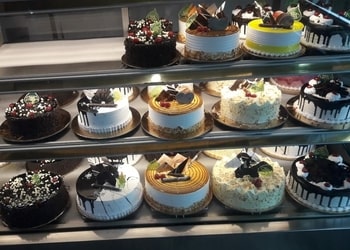 New-Delicious-Bakers-Food-Cake-shops-Meerut-Uttar-Pradesh-1