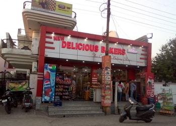 New-Delicious-Bakers-Food-Cake-shops-Meerut-Uttar-Pradesh