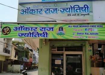 Omkar-Raj-Jyotishi-Professional-Services-Astrologers-Meerut-Uttar-Pradesh