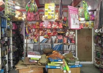 Yaariyan-Gift-Gallery-Shopping-Gift-shops-Meerut-Uttar-Pradesh-1