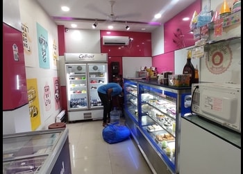 Cake-Queen-Food-Cake-shops-Midnapore-West-Bengal-1