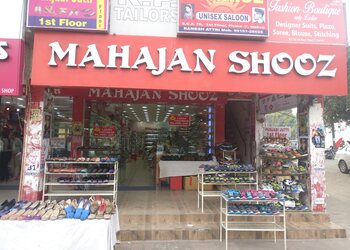 Mahajan-Shooz-Shopping-Shoe-Store-Mohali-Punjab