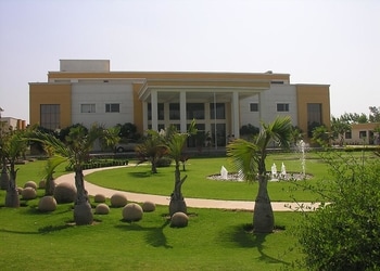 C-L-Gupta-Eye-Institute-Health-Eye-hospitals-Moradabad-Uttar-Pradesh
