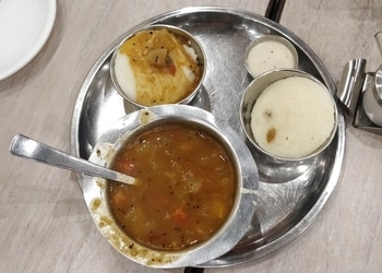 Loveena-Restaurant-Food-Family-restaurants-Moradabad-Uttar-Pradesh-2