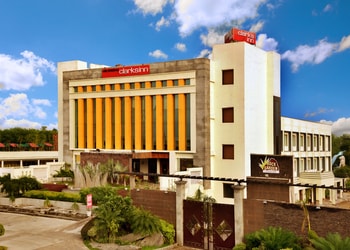 MB-Greens-Clarks-Inn-Local-Businesses-3-star-hotels-Moradabad-Uttar-Pradesh