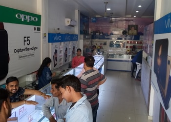New-UC-Sons-Shopping-Mobile-stores-Moradabad-Uttar-Pradesh-2