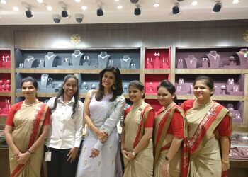Manubhai-Jewellers-Shopping-Jewellery-shops-Mumbai-Maharashtra-1