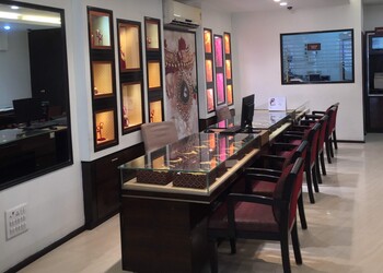 Tanishq-Jewellery-Shopping-Jewellery-shops-Muzaffarpur-Bihar-2