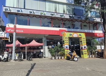 Palace-Honda-Shopping-Motorcycle-dealers-Mysore-Karnataka
