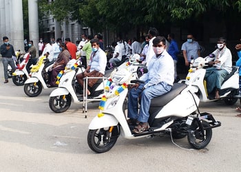 Sona-Motors-Shopping-Motorcycle-dealers-Mysore-Karnataka-2