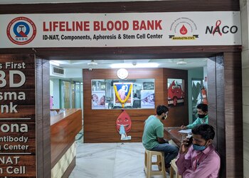 Life-Line-Blood-Bank-Health-24-hour-blood-banks-Nagpur-Maharashtra