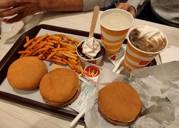 McDonald-s-Food-Fast-food-restaurants-Nagpur-Maharashtra-1