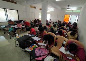 Unique-Banking-Academy-Education-Coaching-centre-Nanded-Maharashtra-1