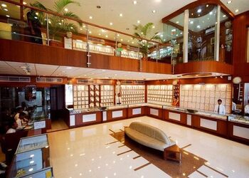 Govind-Dande-Sons-Private-Limited-Shopping-Jewellery-shops-Nashik-Maharashtra-1