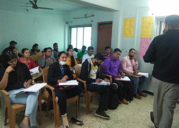Pravin-Academy-Education-Coaching-centre-Nashik-Maharashtra-2