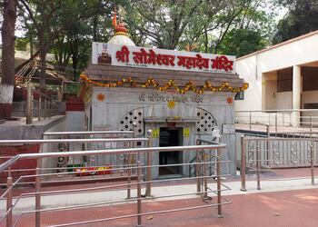 Shri-Someshwar-Mahadev-Mandir-Entertainment-Temples-Nashik-Maharashtra
