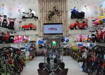 Enduri-Cycle-House-Shopping-Bicycle-store-Nizamabad-Telangana-1