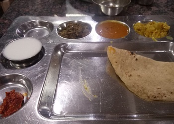Panchami-Mess-Food-Pure-vegetarian-restaurants-Nizamabad-Telangana-2
