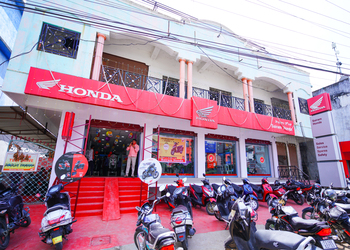 Sairam-Honda-Shopping-Motorcycle-dealers-Nizamabad-Telangana