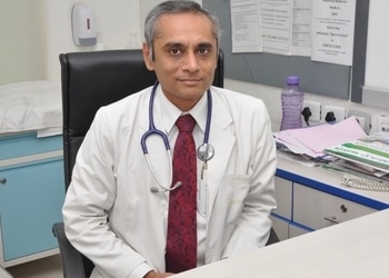 Dr-Ritesh-Gupta-Doctors-Diabetologist-doctors-Noida-Uttar-Pradesh