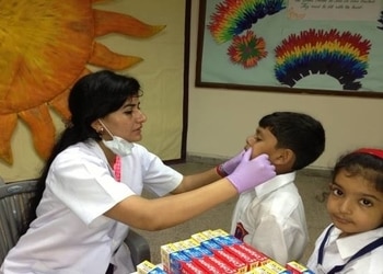 Dr-Sunali-s-Dental-Solutions-Health-Dental-clinics-Orthodontist-Noida-Uttar-Pradesh-2