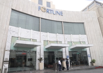 Fortune-Inn-Grazia-Local-Businesses-4-star-hotels-Noida-Uttar-Pradesh