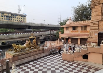 ISKCON-Temple-Entertainment-Temples-Noida-Uttar-Pradesh-2
