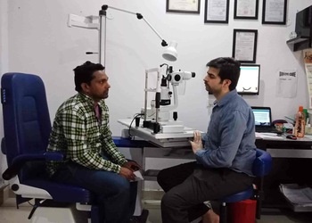 Dev-Eye-Care-Health-Eye-hospitals-Panipat-Haryana-1
