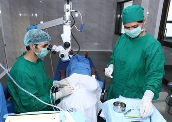 Dev-Eye-Care-Health-Eye-hospitals-Panipat-Haryana-2