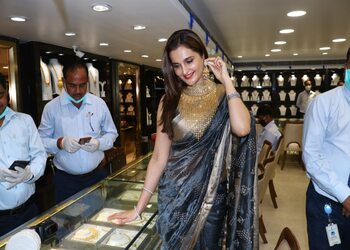Radhe-Krishna-Jewellers-Shopping-Jewellery-shops-Patna-Bihar-1
