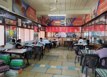 Cafe-Goodluck-Food-Cafes-Pune-Maharashtra-1
