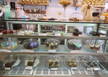 Forennt-Patisserie-Food-Cake-shops-Pune-Maharashtra-2