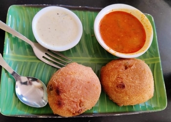 5 Best Pure vegetarian restaurants in Pune, MH - 5BestINcity.com