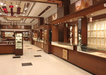 P-N-Gadgil-Sons-Shopping-Jewellery-shops-Pune-Maharashtra-1