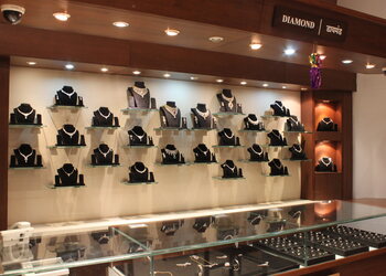 P-N-Gadgil-Sons-Shopping-Jewellery-shops-Pune-Maharashtra-2
