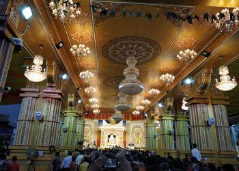 Shreemant-Dagdusheth-Halwai-Ganpati-Mandir-Entertainment-Temples-Pune-Maharashtra-2