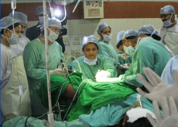 Solo-Clinic-Dr-Sunita-Tandulwadkar-Health-Fertility-clinics-Pune-Maharashtra-2