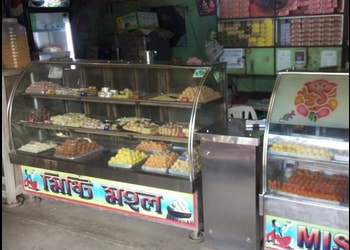 Misti-Mahal-Food-Sweet-shops-Purulia-West-Bengal-2