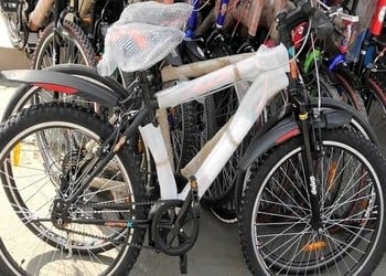 New-Cycle-Stores-Shopping-Bicycle-store-Raiganj-West-Bengal-1
